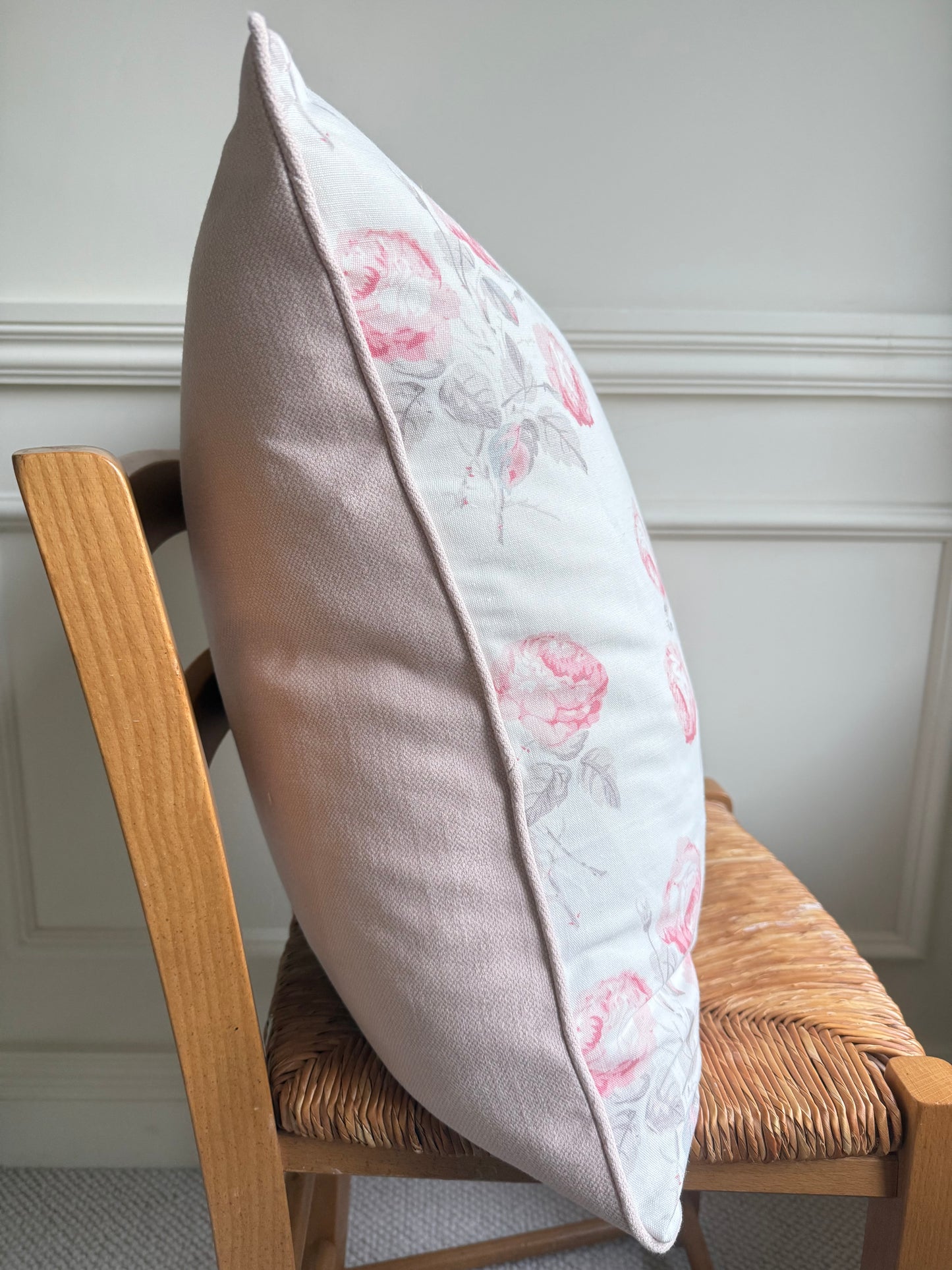 Colefax & Fowler Bowood Pink / Leaf Cushions