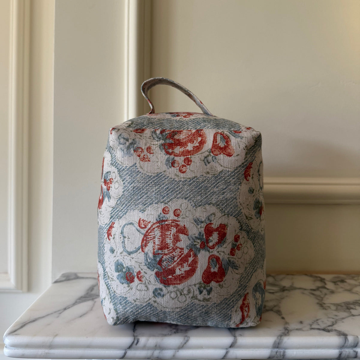 Melograno Doorstop