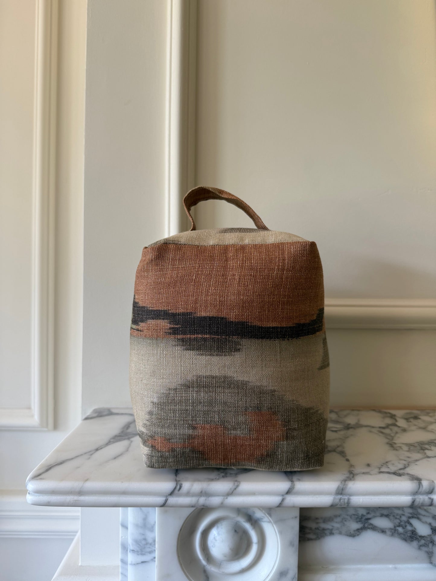 Kimono Doorstop