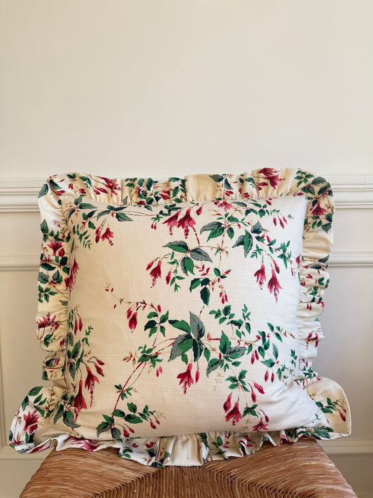 Colefax & Fowler Fuchsia Ruffled Cushion