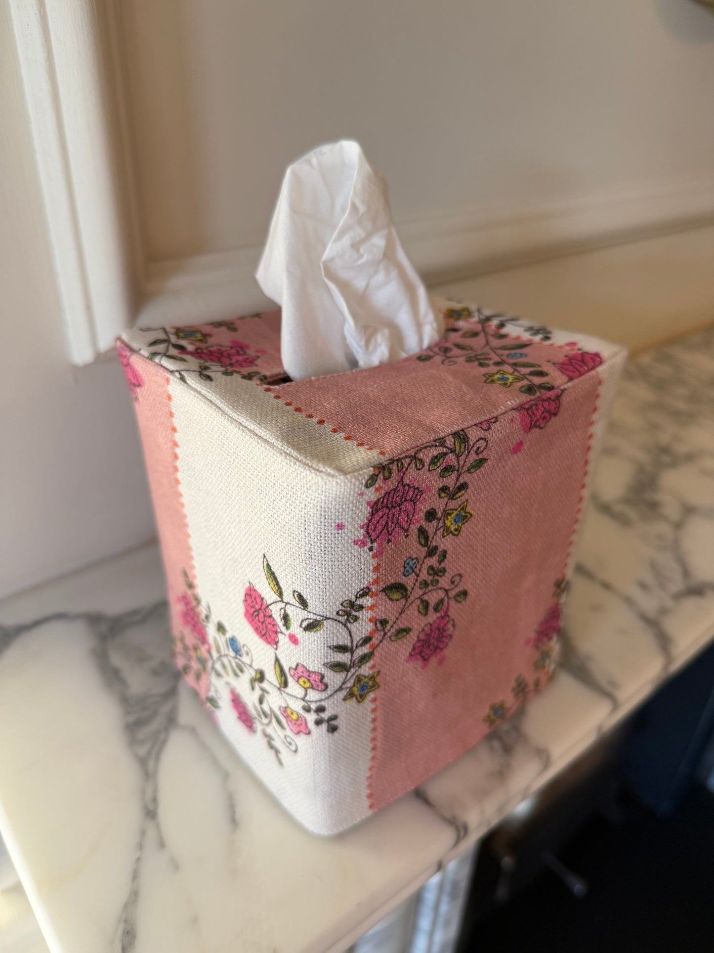 Vine Blots Tissue Box