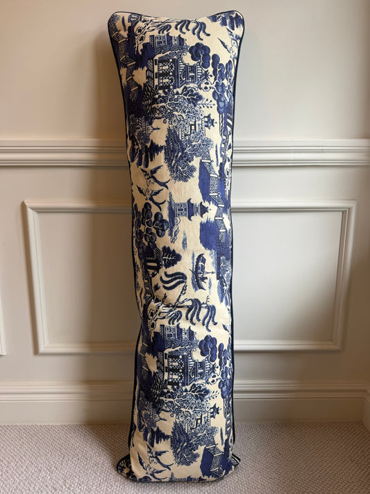 ‘Bigger Than the Baby’ Beata Heuman Willow Cushion