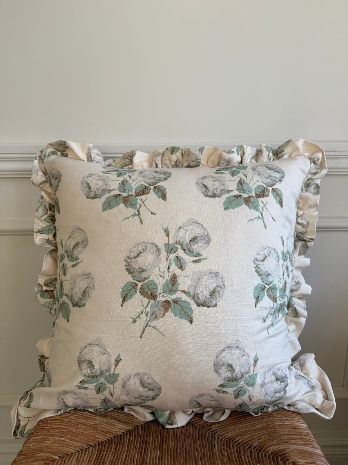 Colefax & Fowler Bowood Cushion