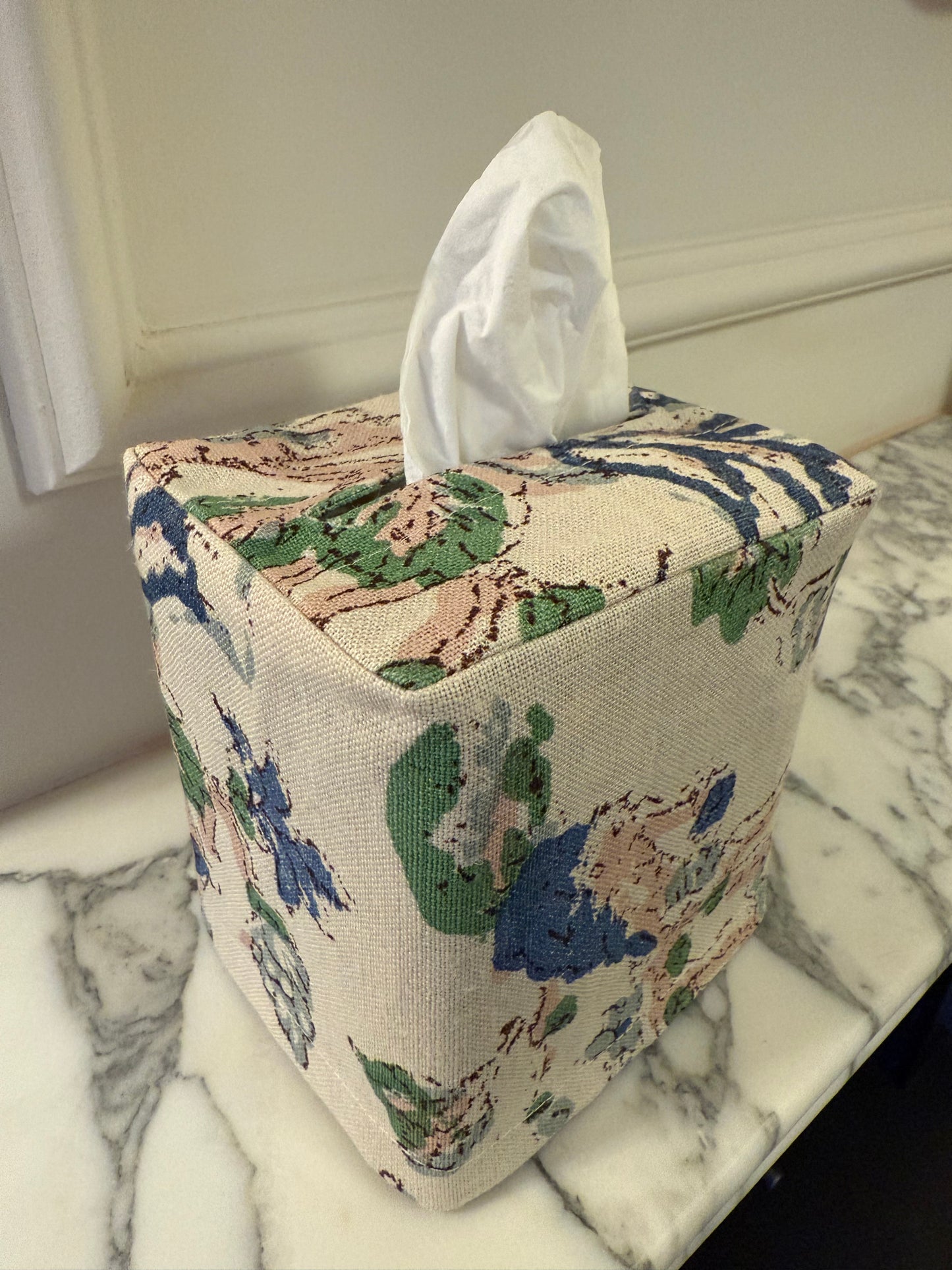 Dalia Tissue Box