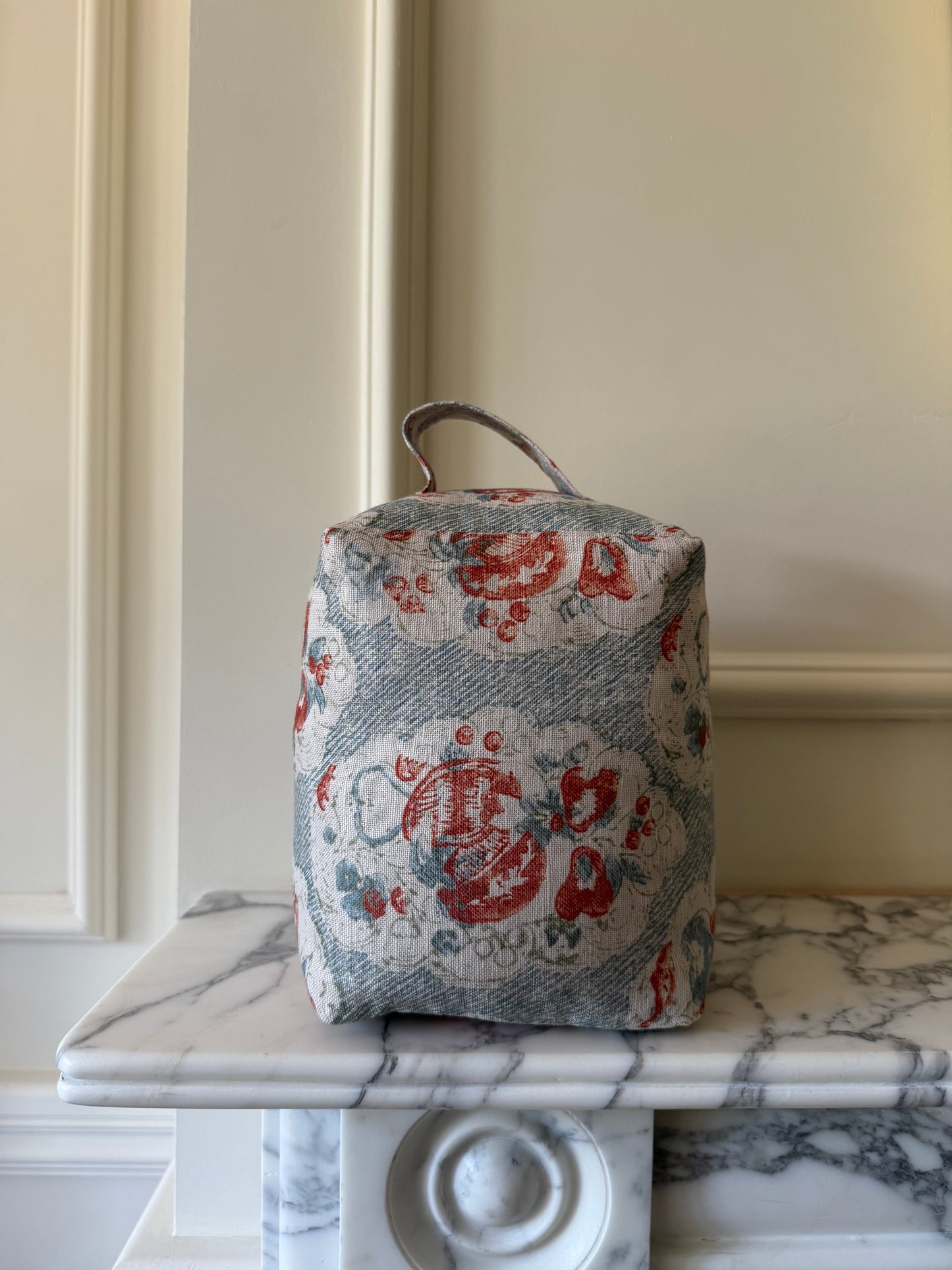 Melograno Doorstop