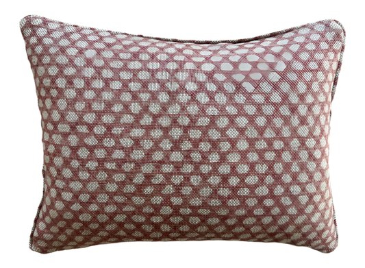 Fermoie Wicker Pink Piped Cushion