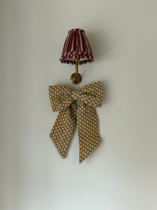 Medium Bow - Gold Wicker
