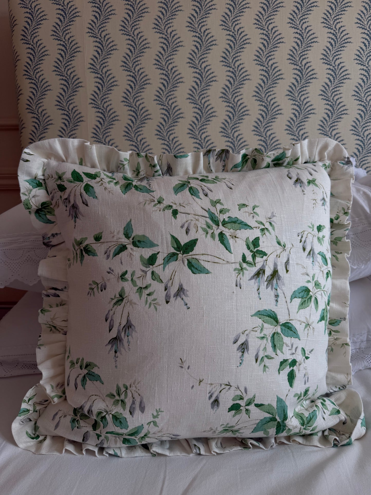 Colefax & Fowler Fuchsia Silver / Leaf Ruffled Cushion