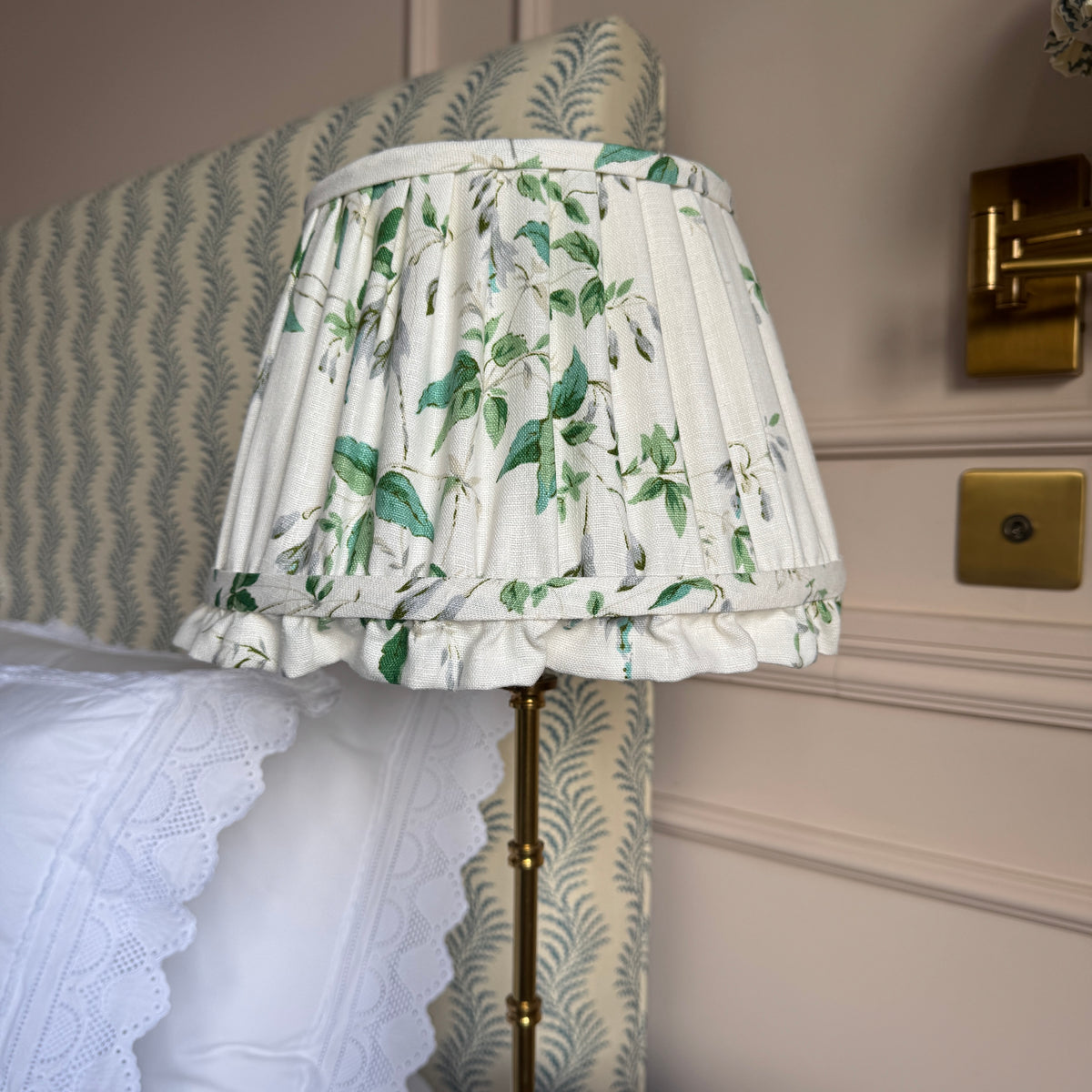 12” Fuchsia Gathered Lampshade