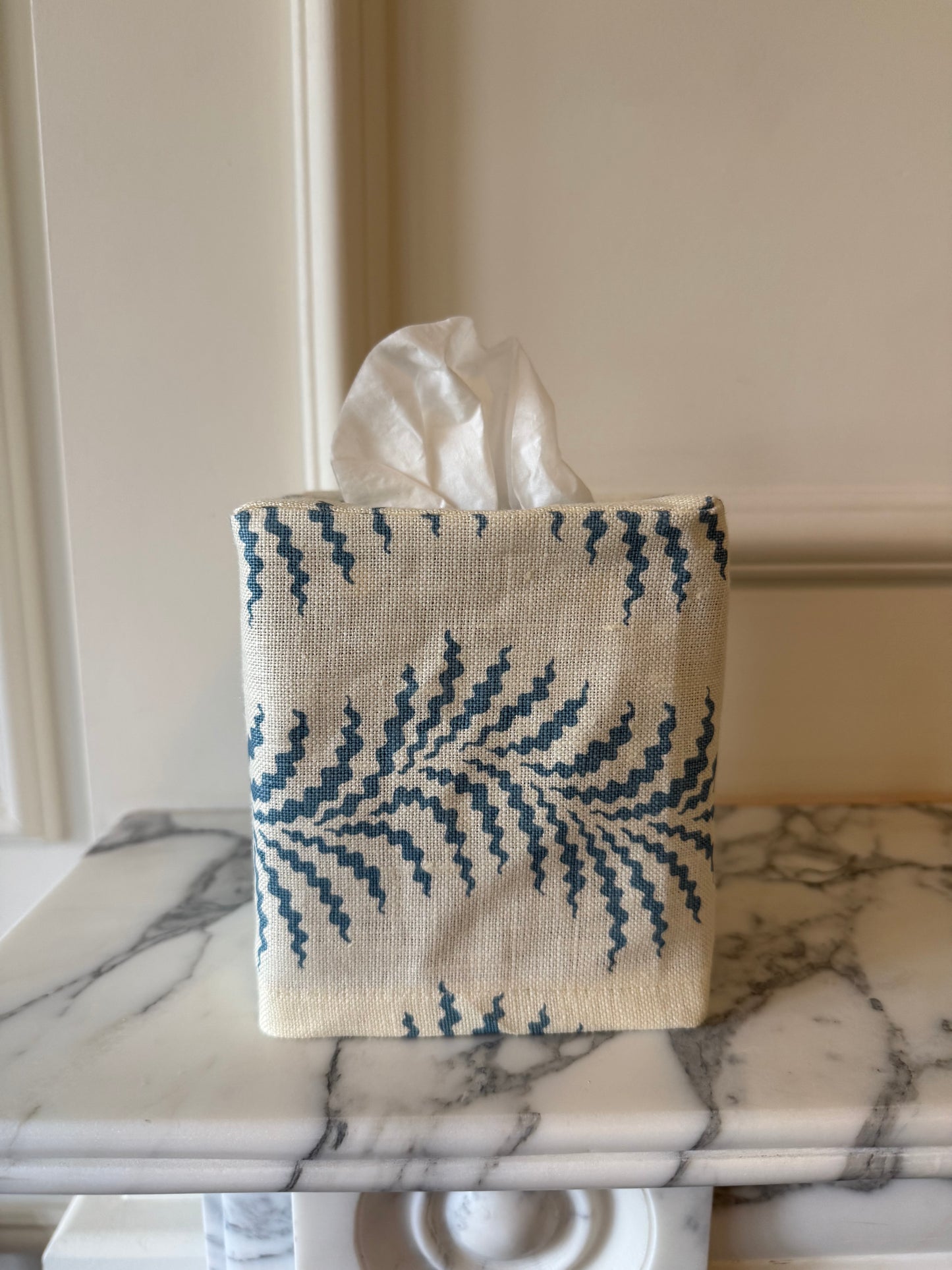 Scrolling Fern Tissue Box