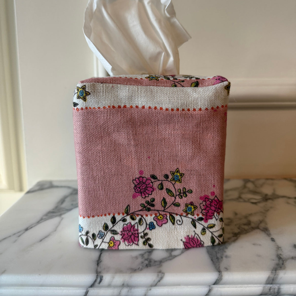 Vine Blots Tissue Box