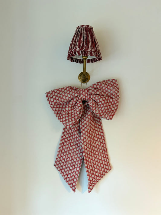 Mighty Bow - Red Wicker