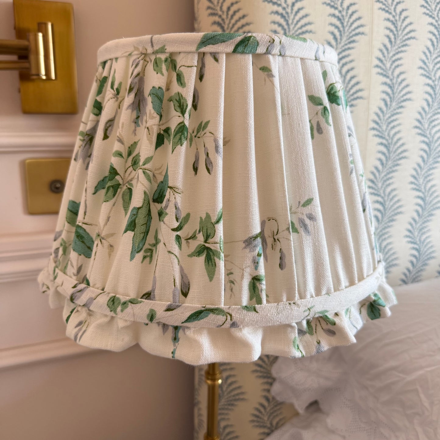 12” Fuchsia Gathered Lampshade