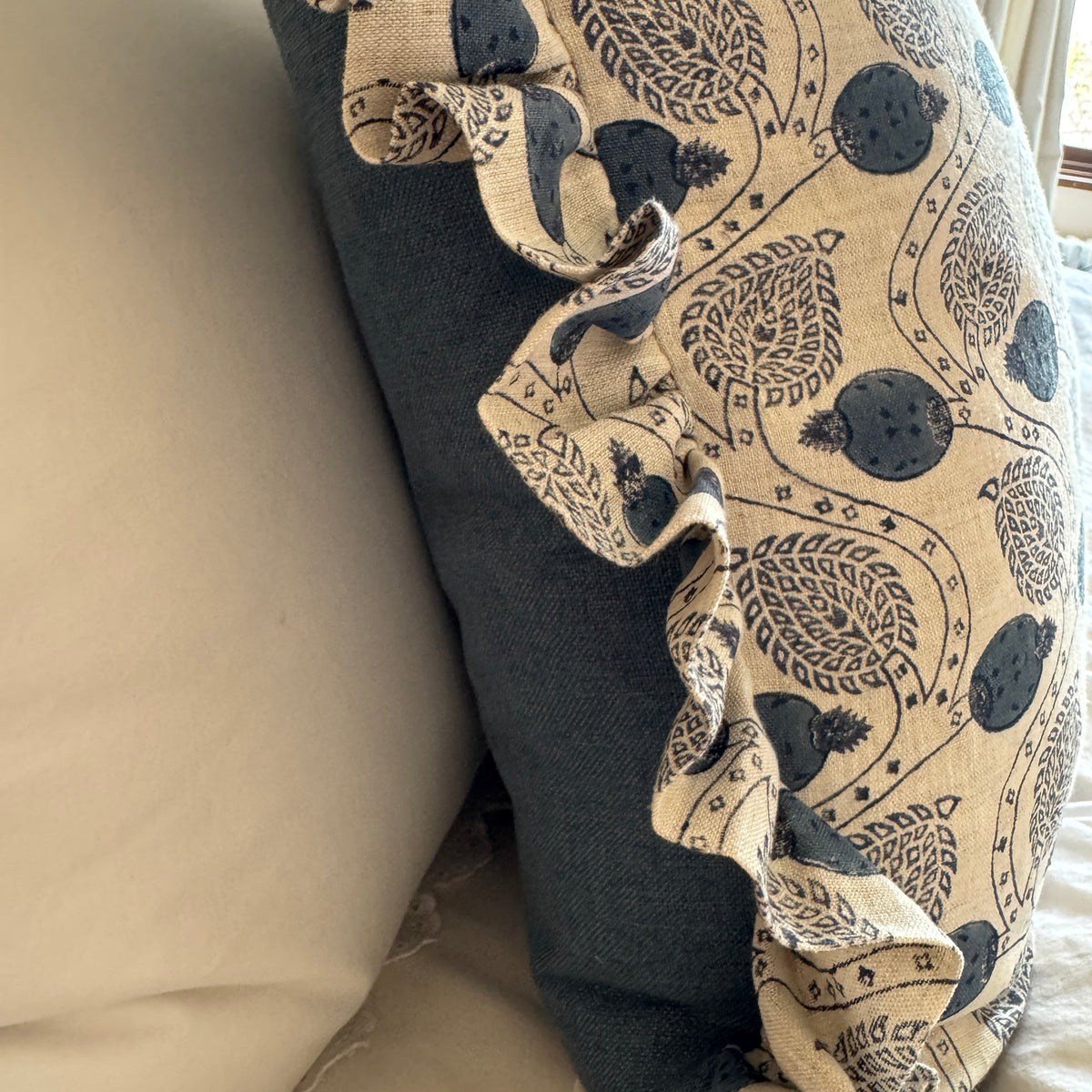 The Great Big Cushion: Ashmead