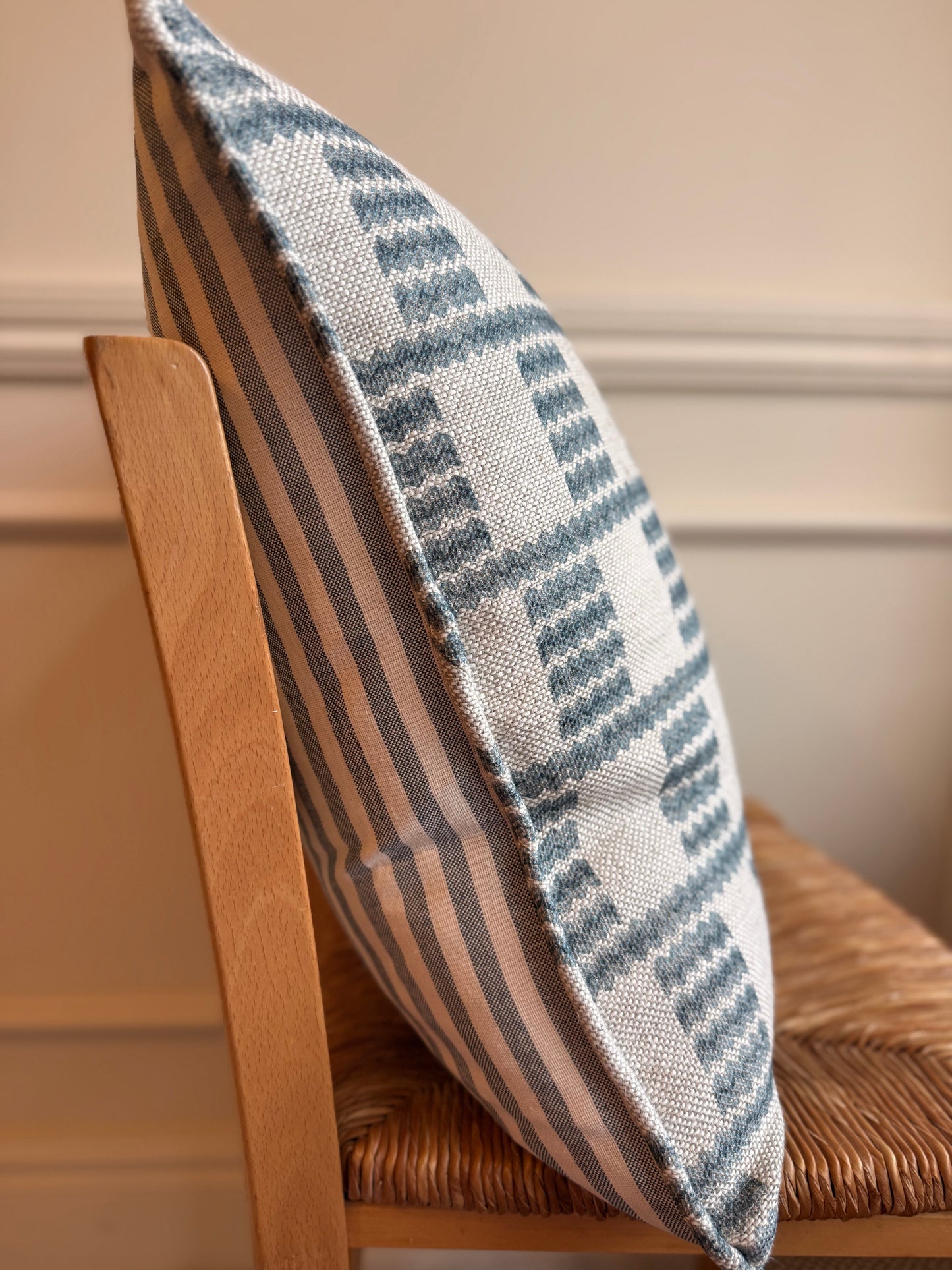 Fermoie Navy Cove Cushions