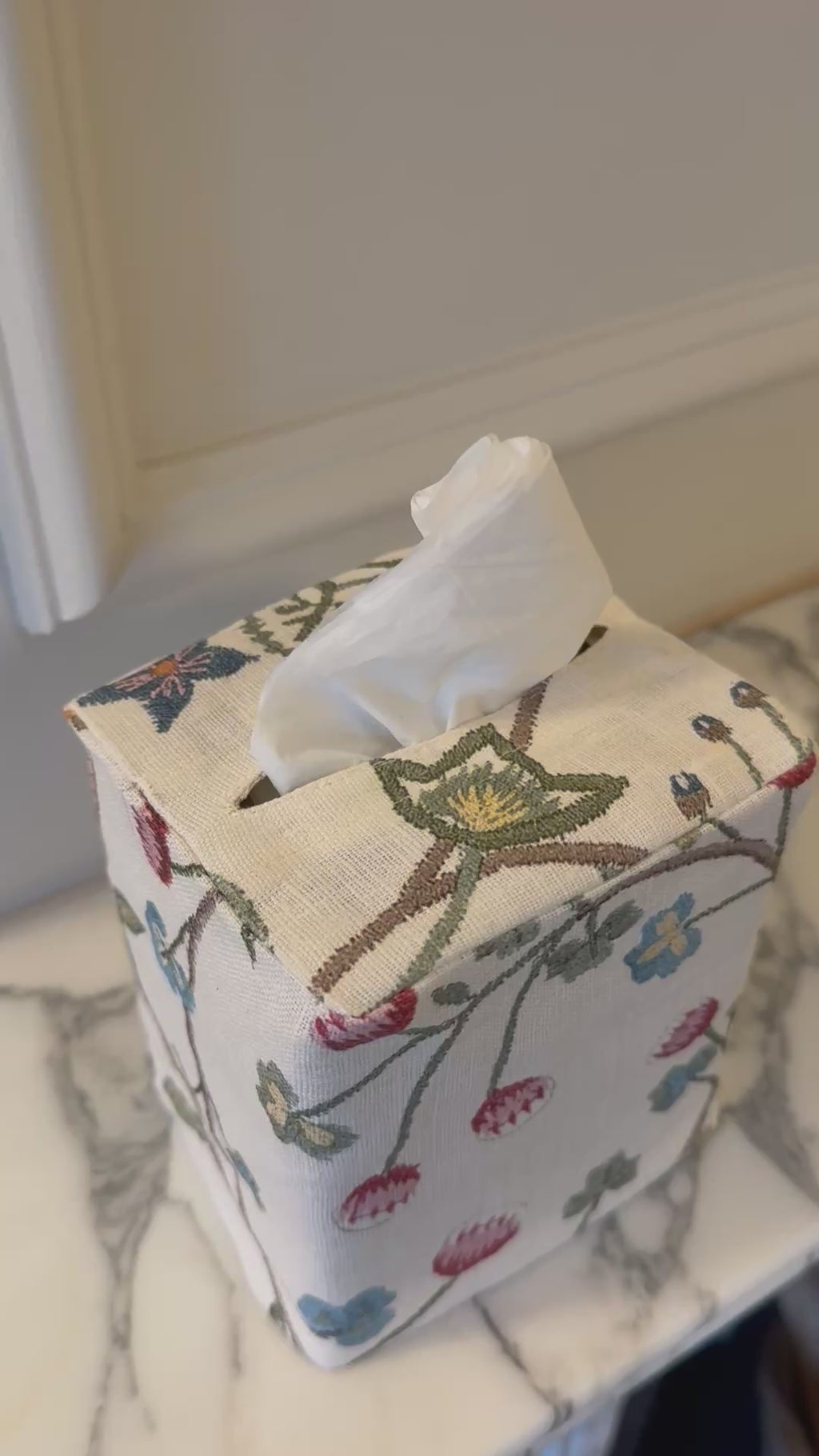 Windrush White Tissue Box
