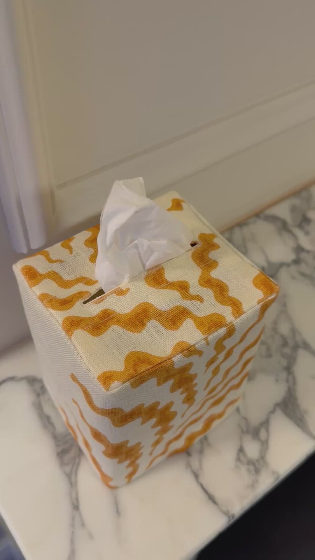 Scrolling Fern Tissue Box
